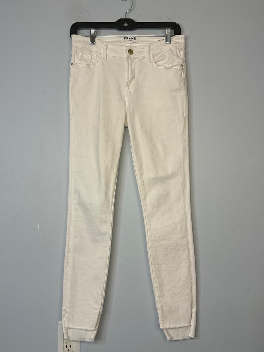 Frame Le Skinny de Jeanne White Jeans Size 28 Raw Frayed Hem Stretchy Denim